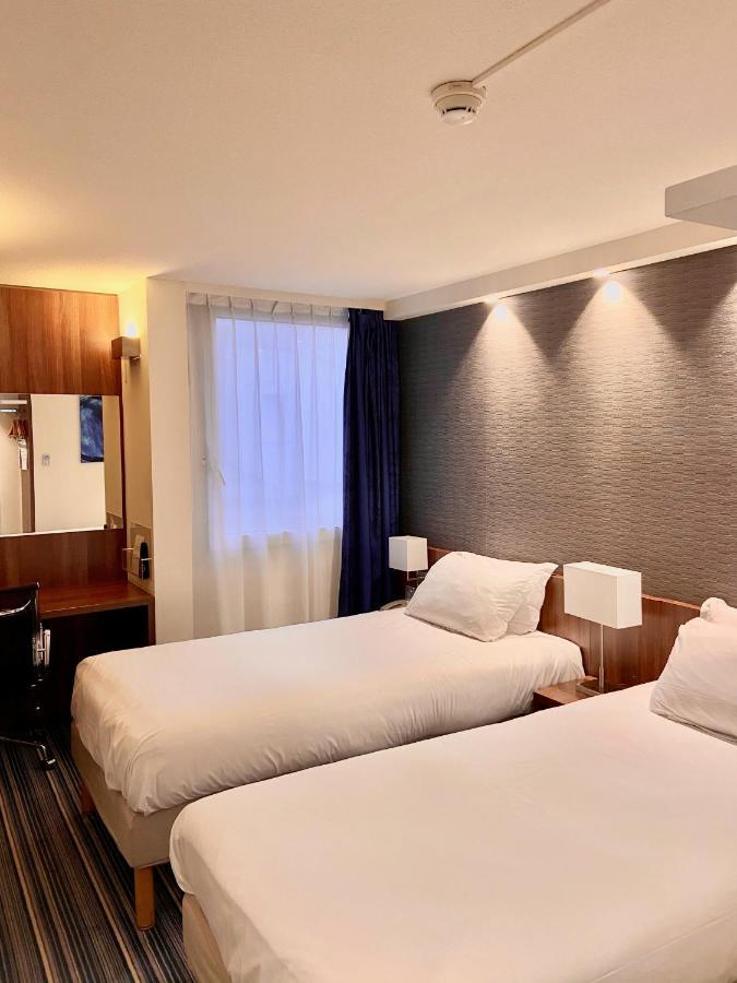 Holiday Inn Express Lille Centre By Ihg Екстер'єр фото