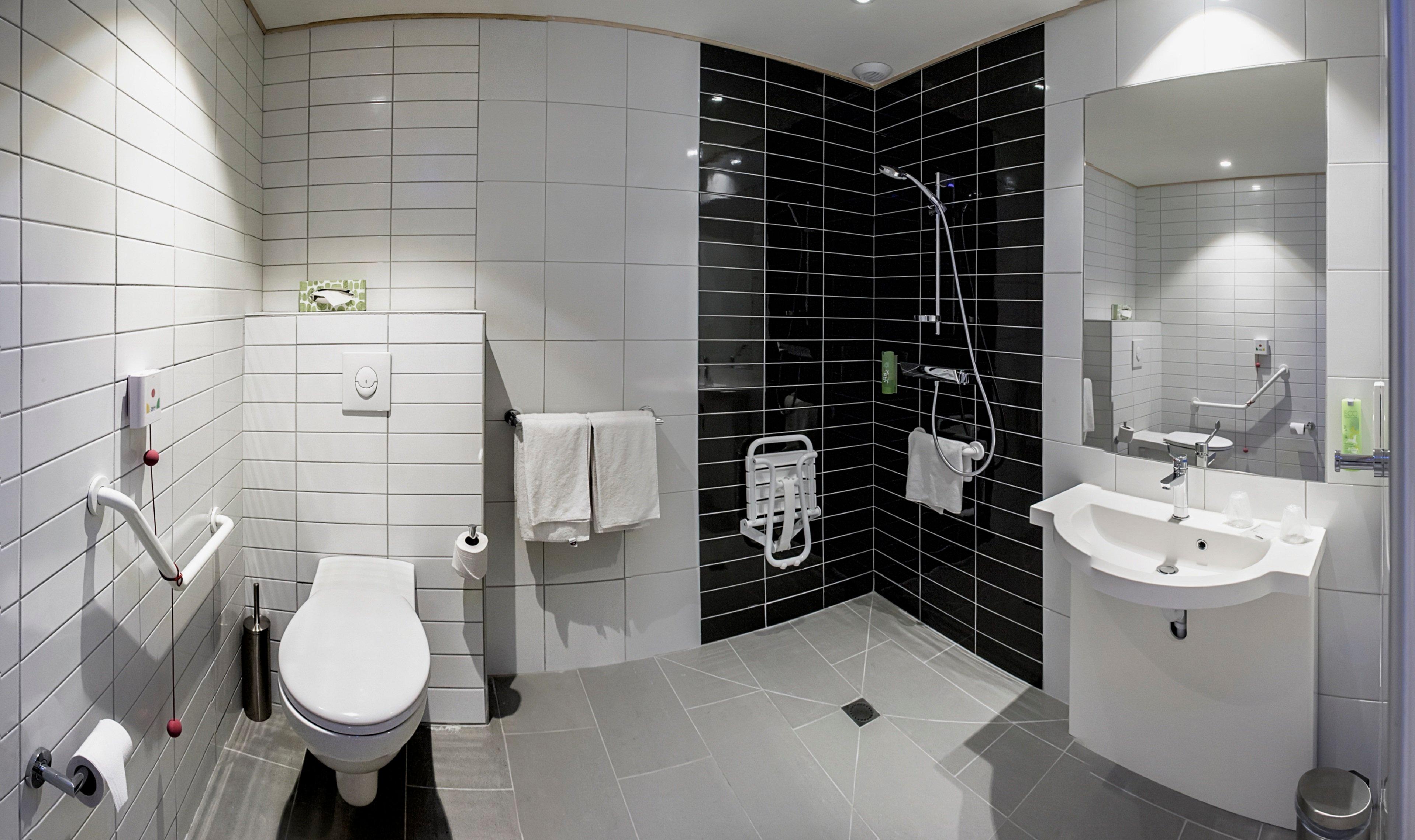 Holiday Inn Express Lille Centre By Ihg Екстер'єр фото