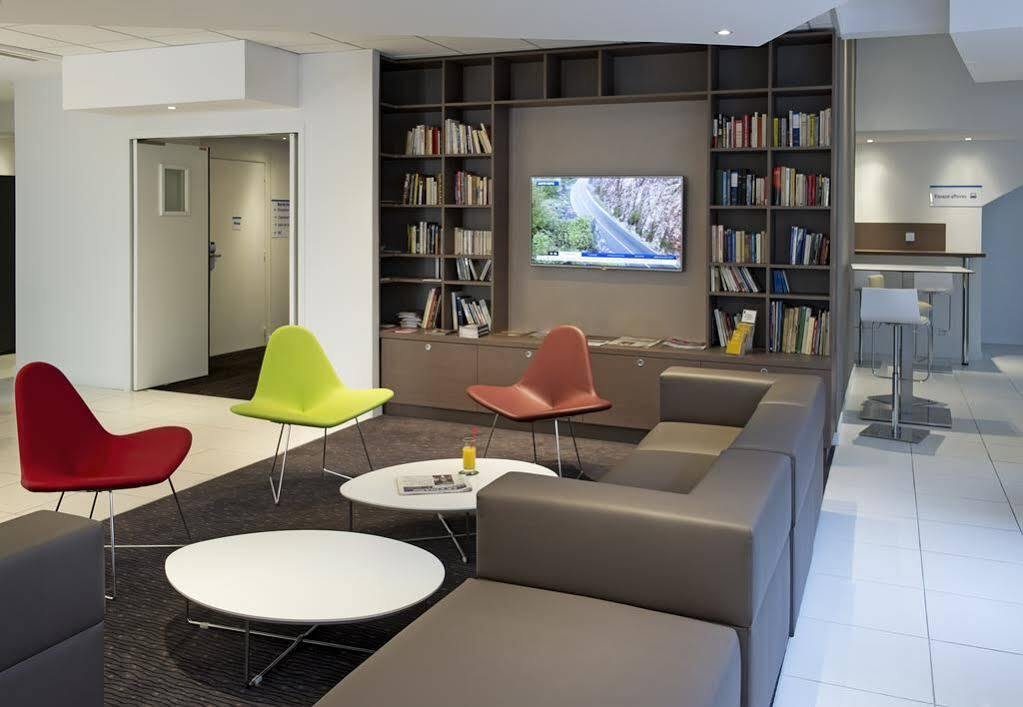 Holiday Inn Express Lille Centre By Ihg Екстер'єр фото